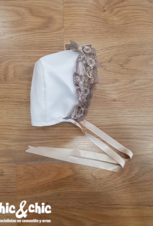 Capota organza amanda bebe tostado. (3m-24m)