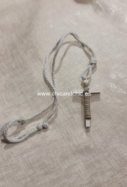 Cruz comunión 19049. Gris claro