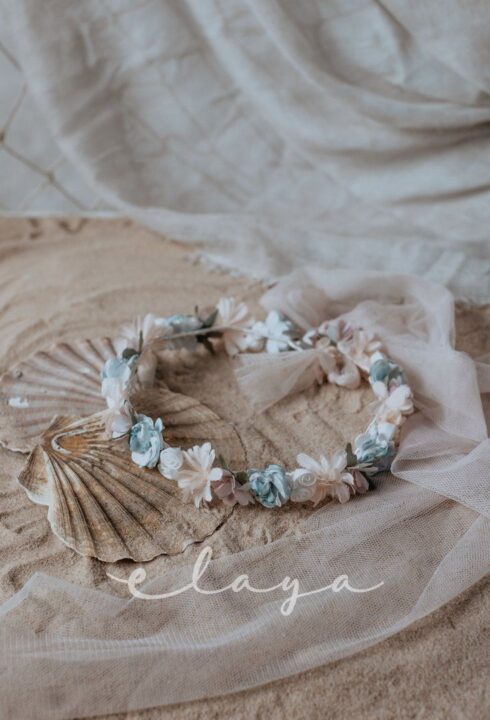 Corona flores 2023-03 celeste