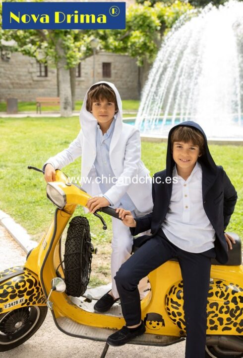 Traje de calle capucha P77 M18 1-1