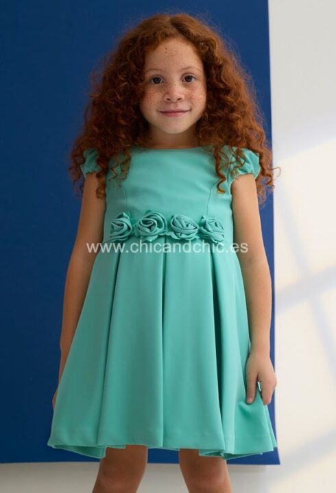 Vestido crepe detalle flores 5031. Color verde