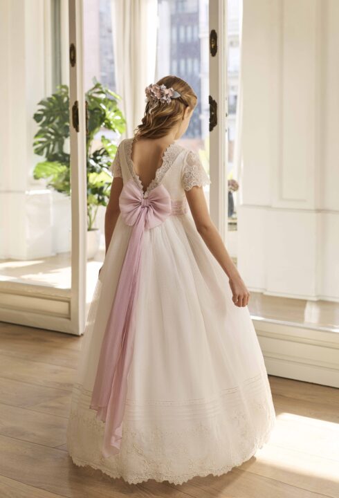 chic-and-chic-comunion-nina-carmy-R901_ROSA_CLARA_2.jpg