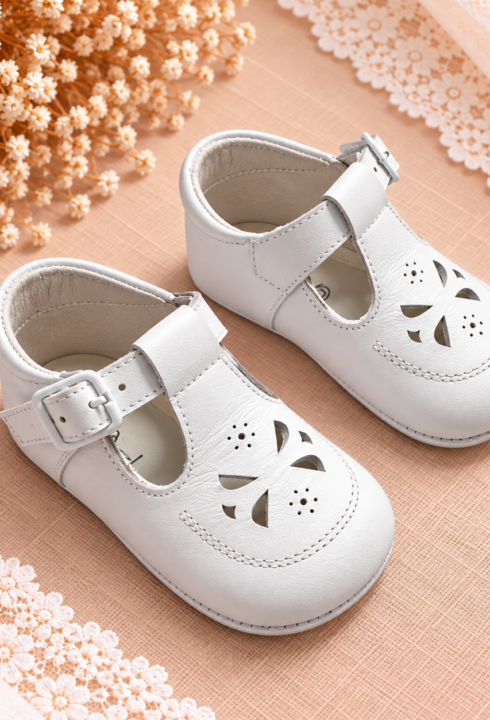 chic-and-chic-bautizo-complementos-3232-blanco.png