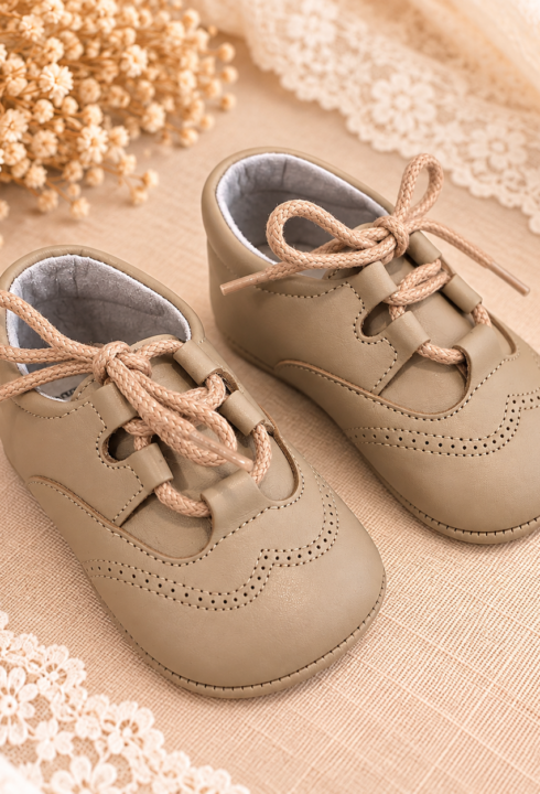 chic-and-chic-bautizo-complementos-5441-camel.png